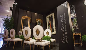 Confira como estava o stand da Crischantal na feira da Inesquecvel Casamento no Castelo do Batel em Curitiba.